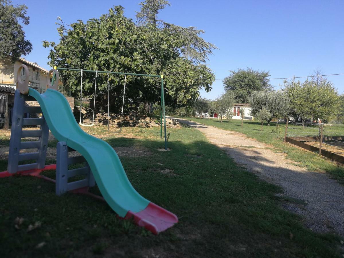Saint-Julien-de-Peyrolas Mas Des Gardies المظهر الخارجي الصورة